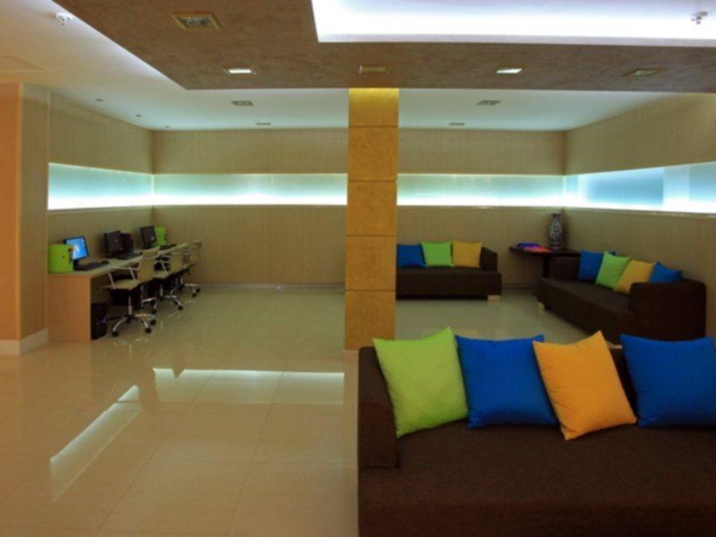St Constantin Hotel Gúvesz Kültér fotó