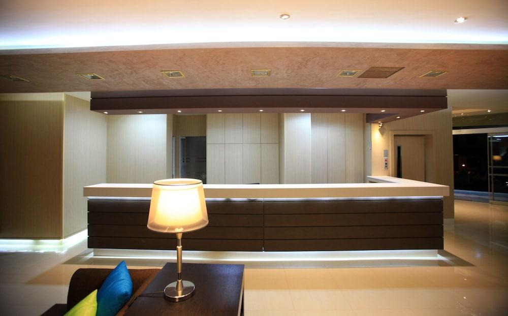 St Constantin Hotel Gúvesz Kültér fotó