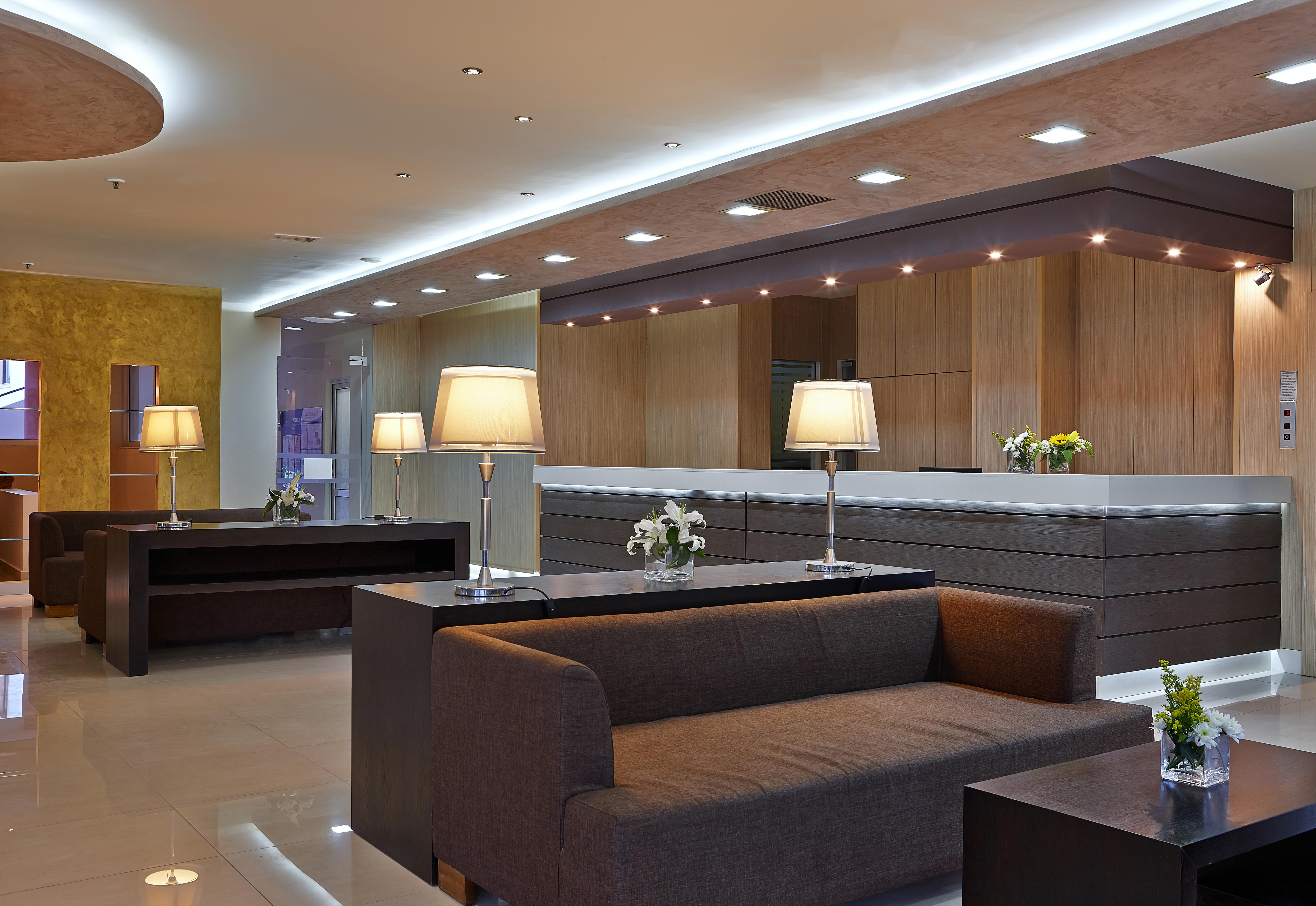 St Constantin Hotel Gúvesz Kültér fotó