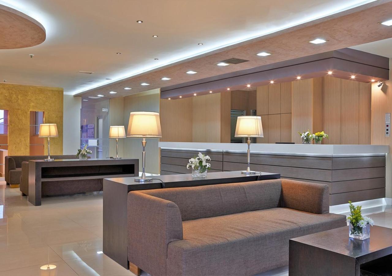 St Constantin Hotel Gúvesz Kültér fotó